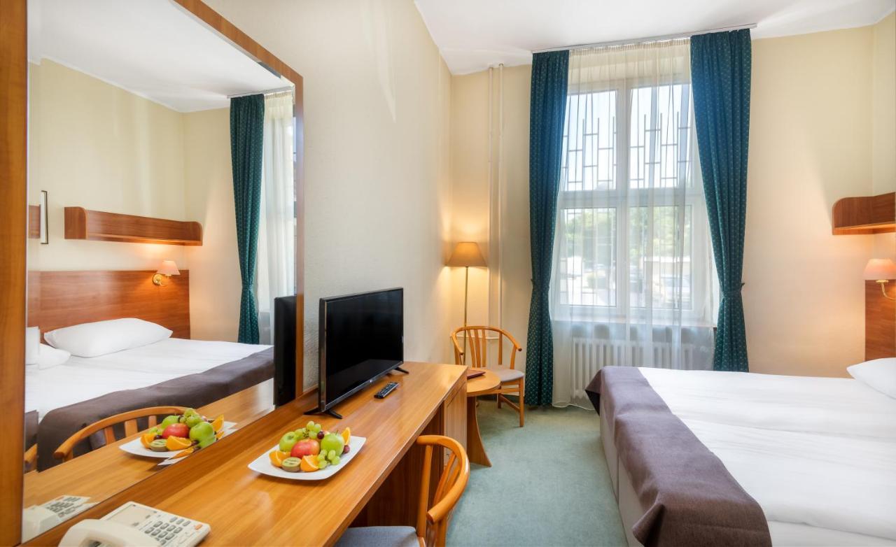 Hotel Millennium Budapest Ngoại thất bức ảnh