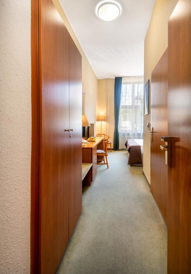 Hotel Millennium Budapest Ngoại thất bức ảnh