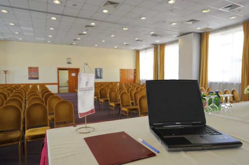 Hotel Millennium Budapest Kinh doanh bức ảnh