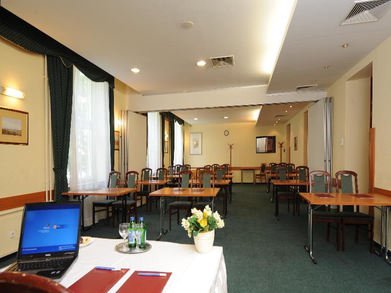 Hotel Millennium Budapest Ngoại thất bức ảnh